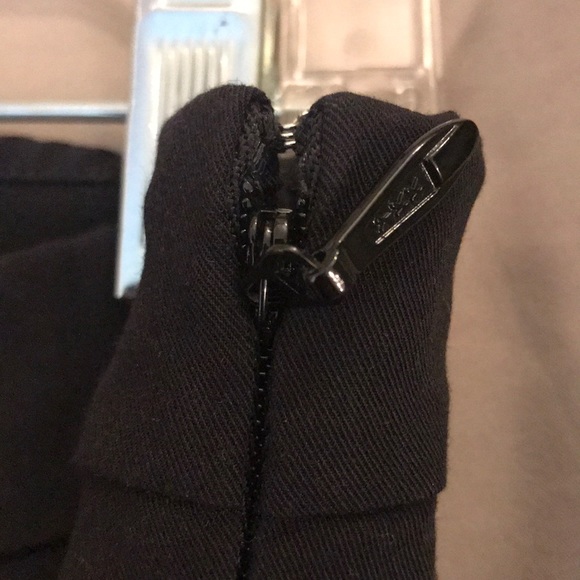 Vineyard Vines classic Ponte Pant - Picture 6 of 6